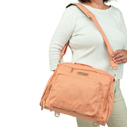 Сумка рюкзак для мамы на коляску персиковая на плече B.F.F. Just Peachy