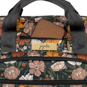 Сумка рюкзак для мамы Dr. B.F.F. с цветочным принтом Far Out Floral JuJuBe лого #color_far-out-floral