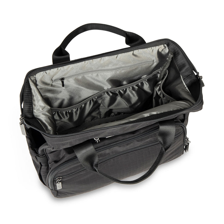 Дорожная сумка-рюкзак для мамы черная внутри Dr. B.F.F. Midnight